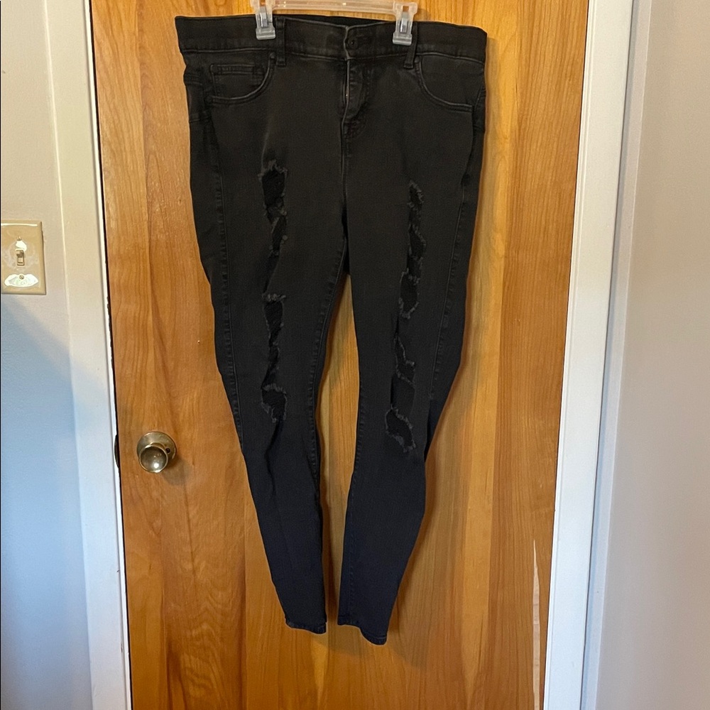 Torrid Black Ripped Skinny Jeans